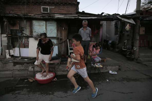 sino17-povertypix2-tmagArticle.jpg