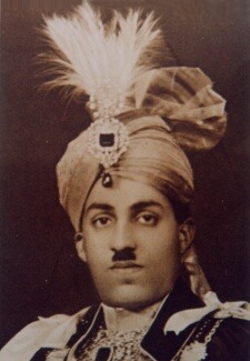 Sadeq_Mohammad_Khan.jpg