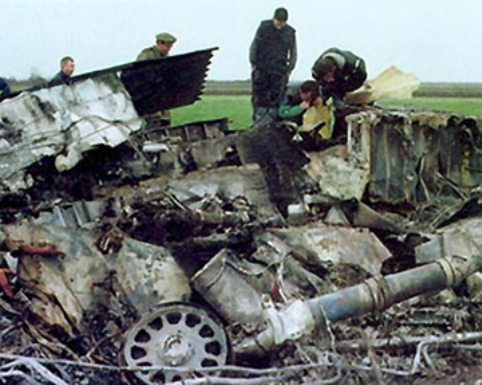 f117crash4rn6.jpg