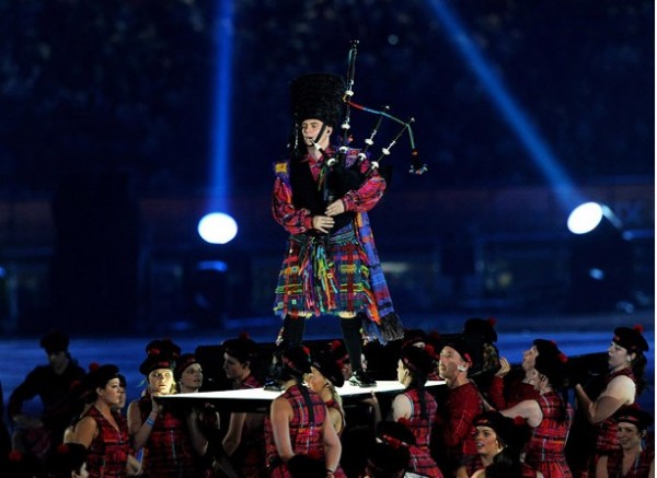 commonwealth-games-delhi-closing-ceremony8-600x437.jpg