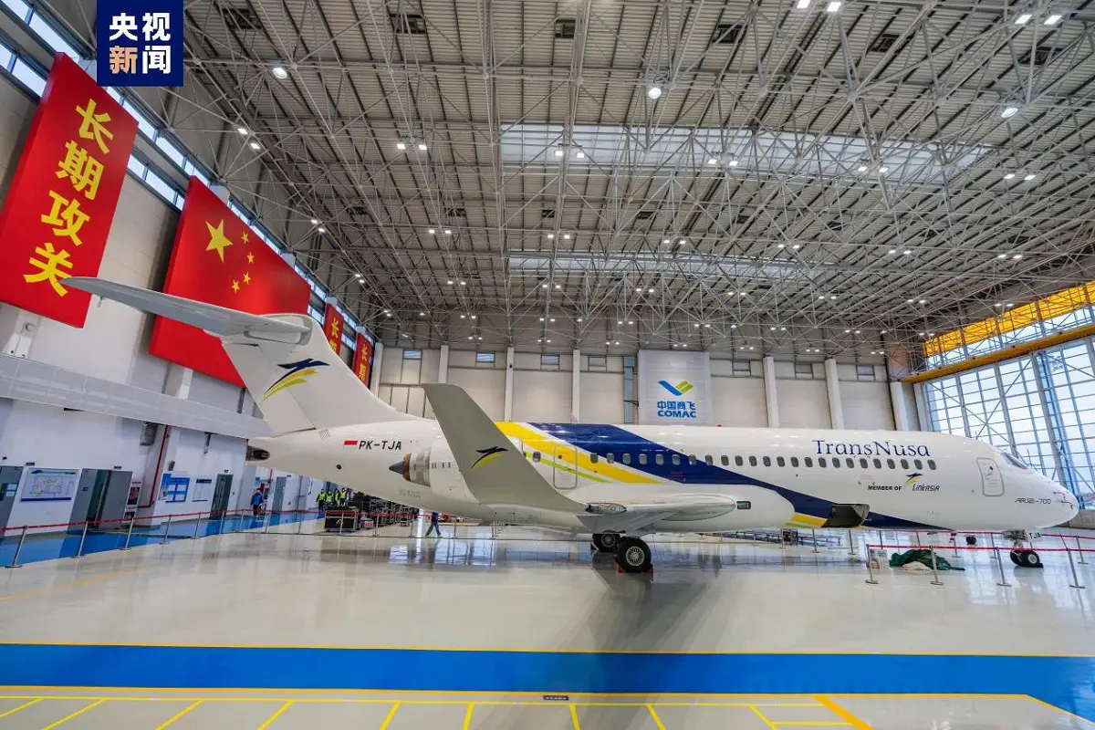 TransNusa_First_COMAC_ARJ21_CCTV_China.jpg