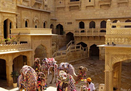 hotel-narain-niwas-palace-jaisalmer-1.jpg