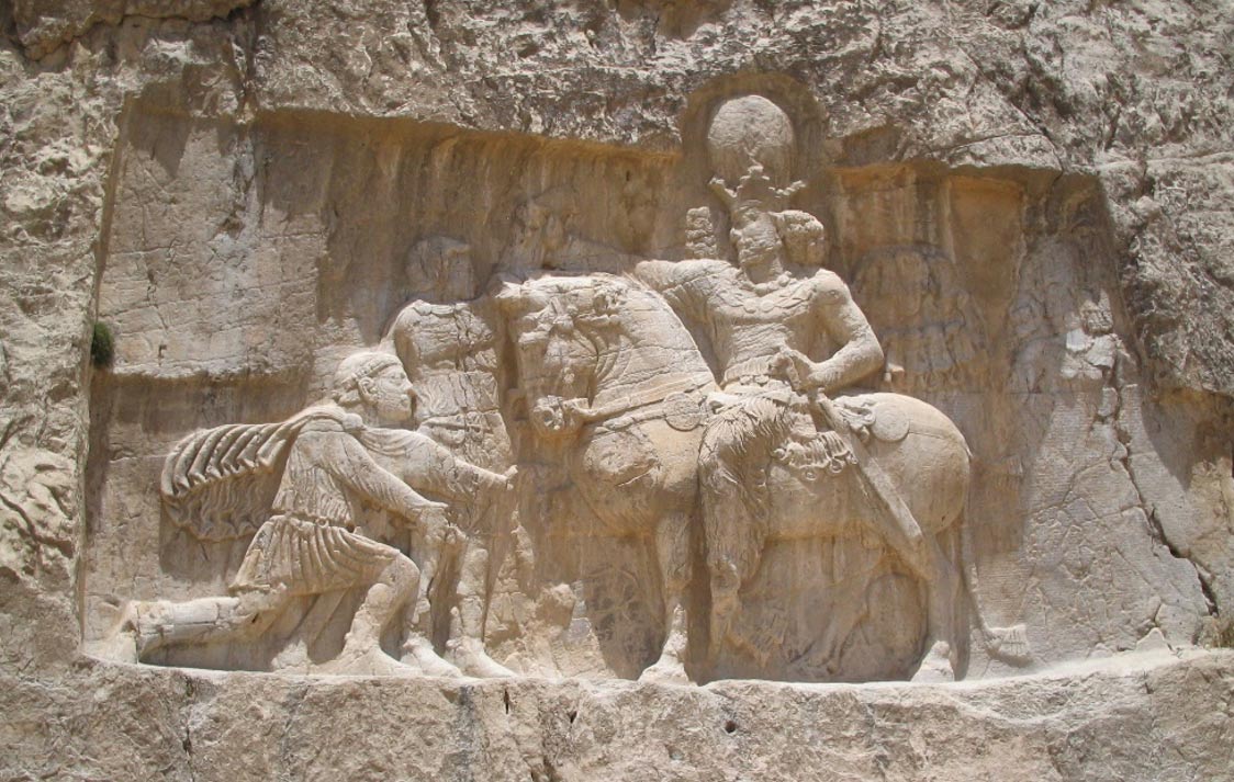 Relieve-Sasanida-Naqsh-e-Rustam.jpg