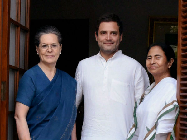 mamata-sonia-rahul-1533053088.jpg