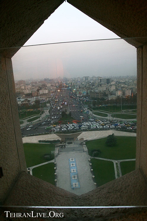 azadi_tower_8.jpg