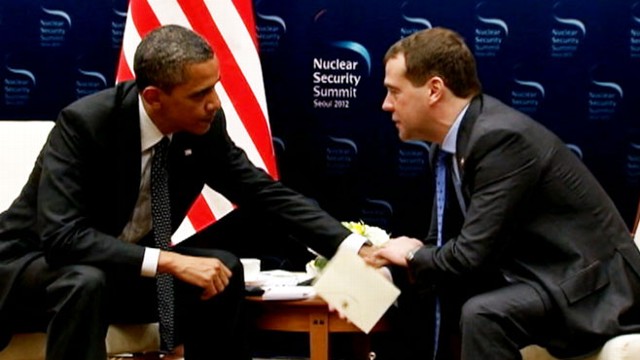 abc_obama_medvedev_120326_wg.jpg