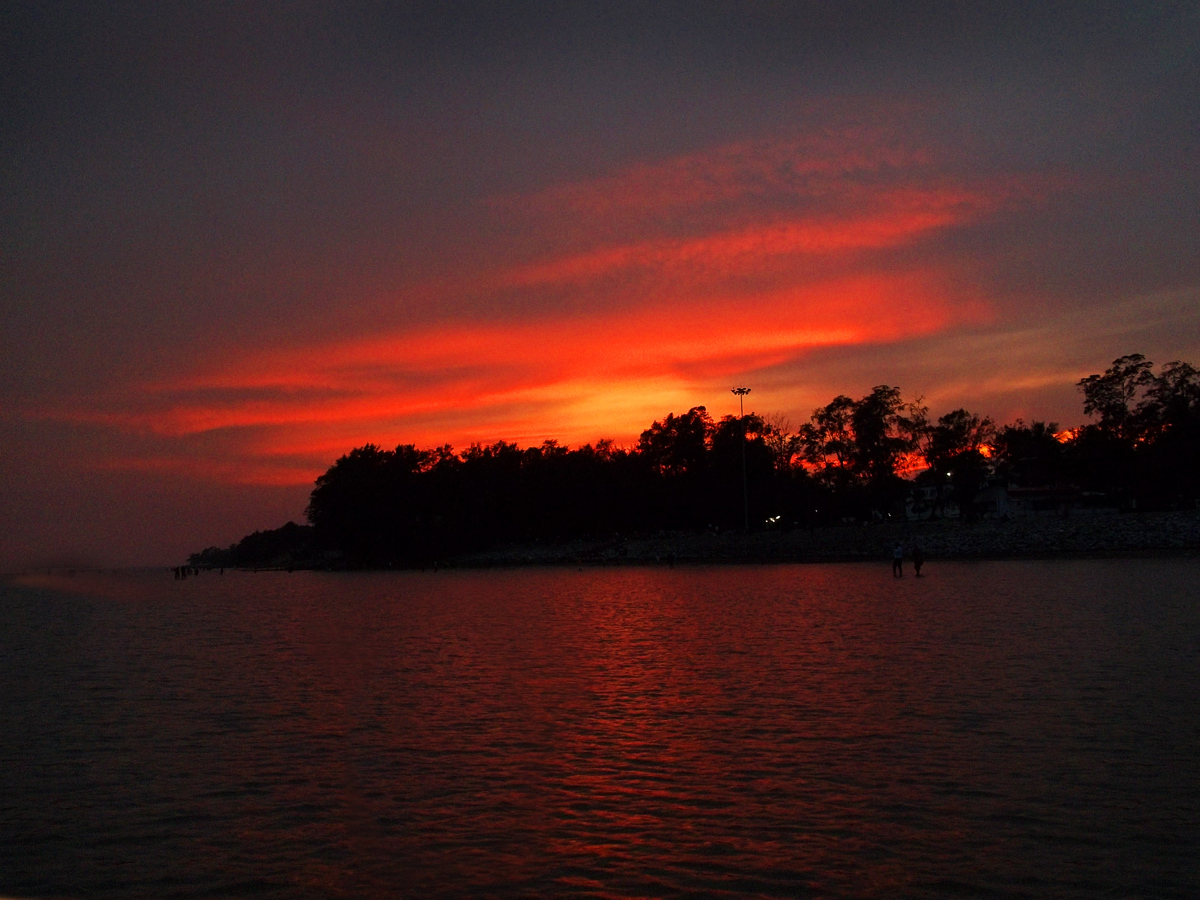 Chandipur_sea_beach_Baleswar.jpg