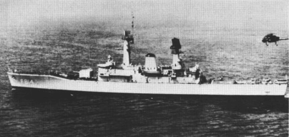 Dutch_frigate_Isaac_Sweers_%28F814%29_c1969.jpg