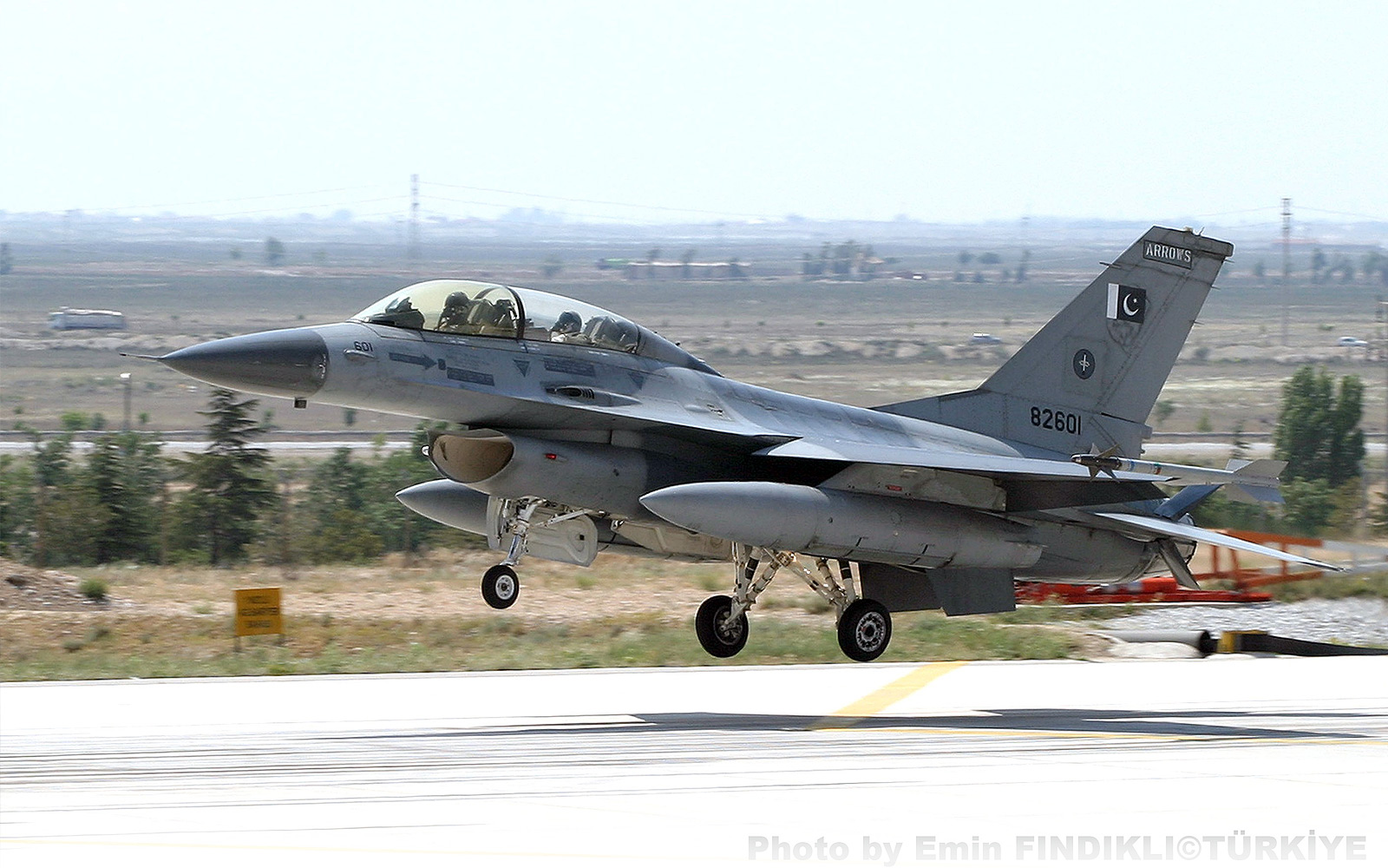 f16+pakistan+-3.jpg