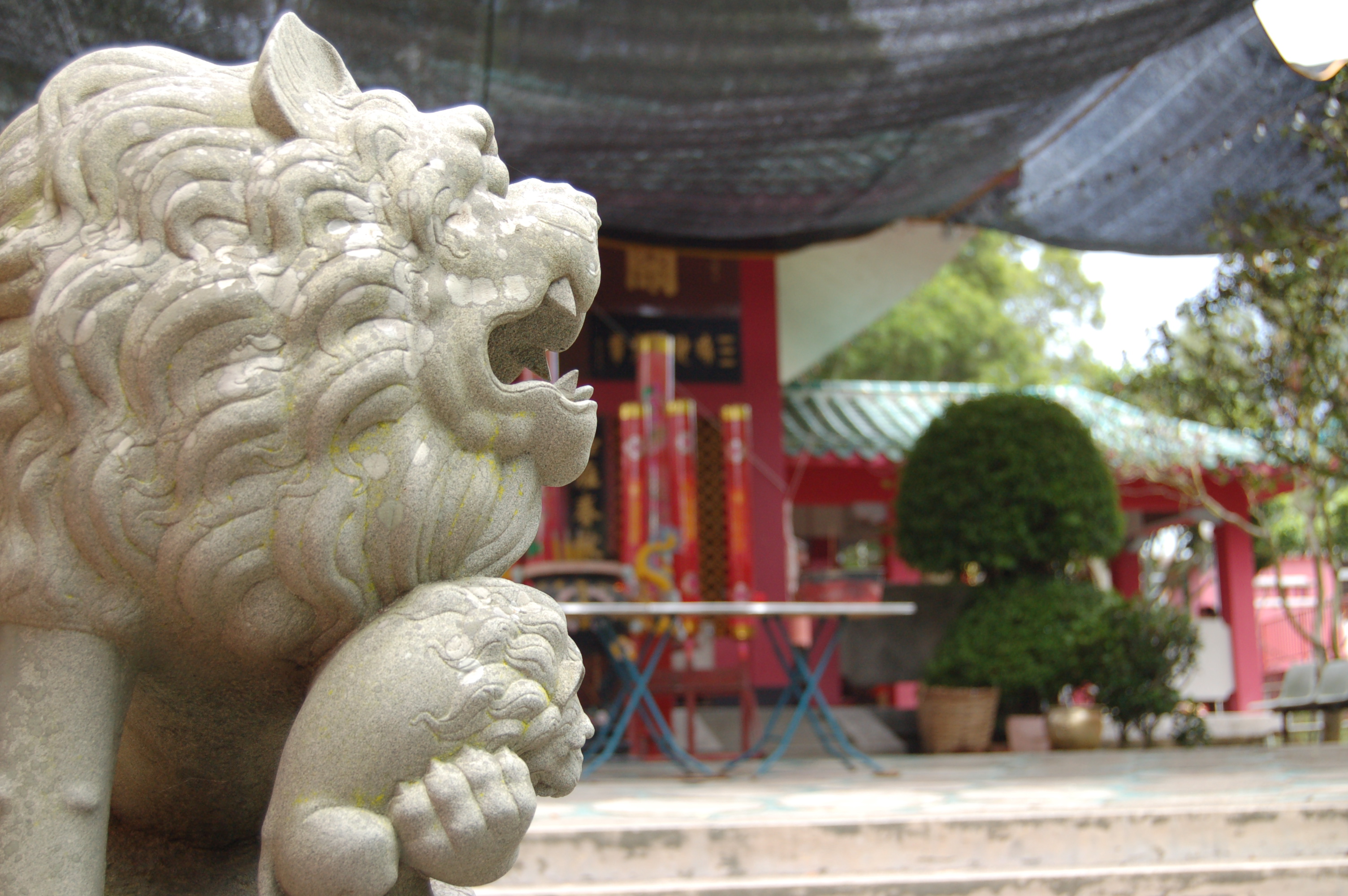 Cheung_chau_temple.jpg