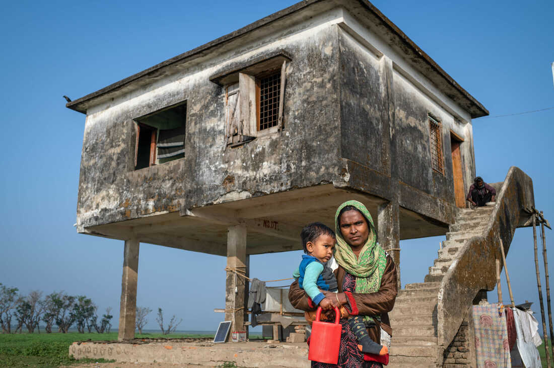 flood-affected-community_sunamganj_016_custom-52bcd19b44beb72d8244bb82150d4015c2edbacd-s1100-c50.jpg