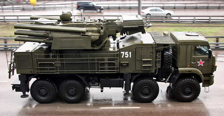 96K6-Pantsir-S1-KAMAZ-Moscow-2011-V.Kuzmin-1S.jpg