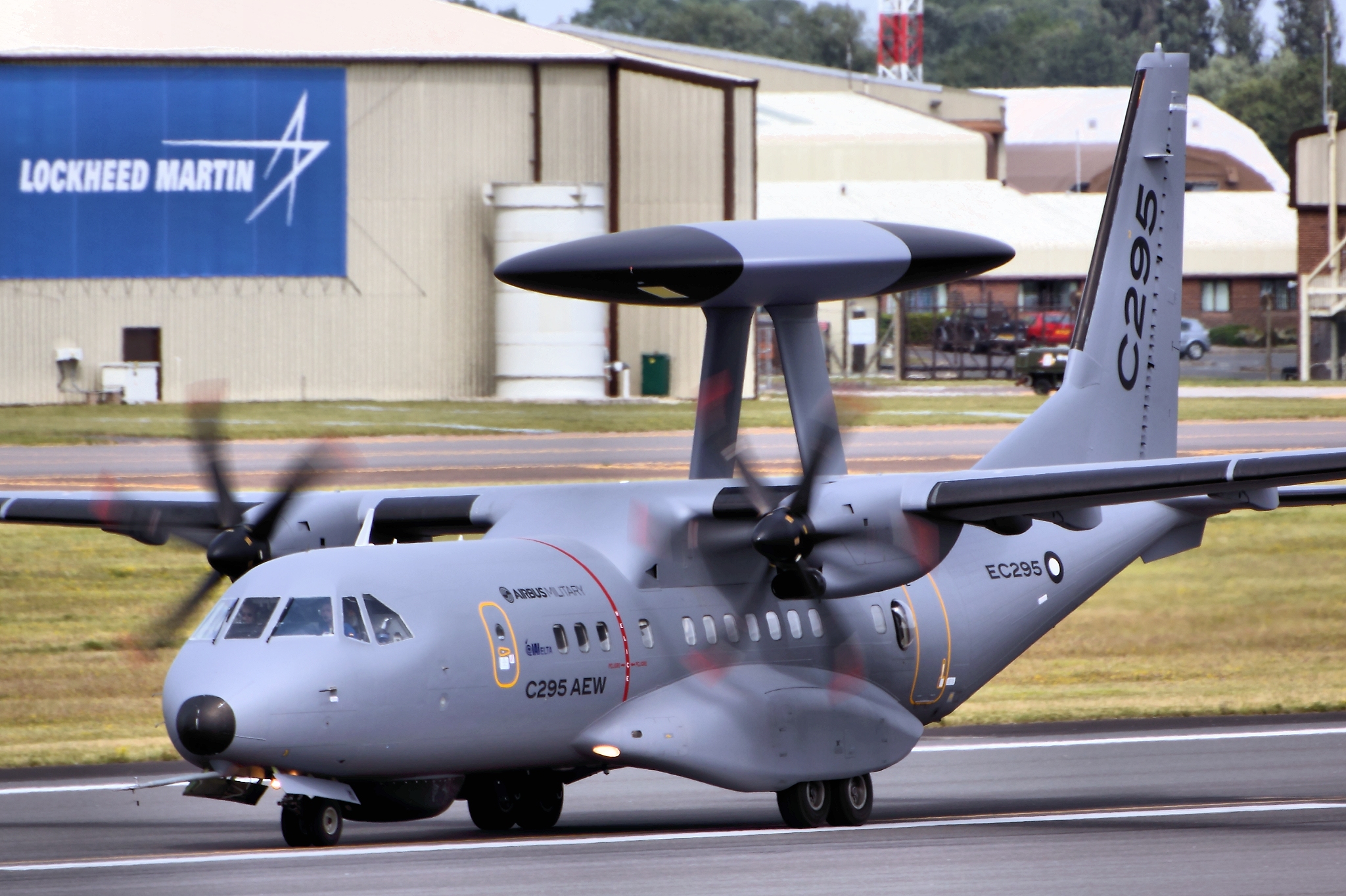 Airbus_C295_AEW_-_RIAT_2011_%2810906115426%29.jpg