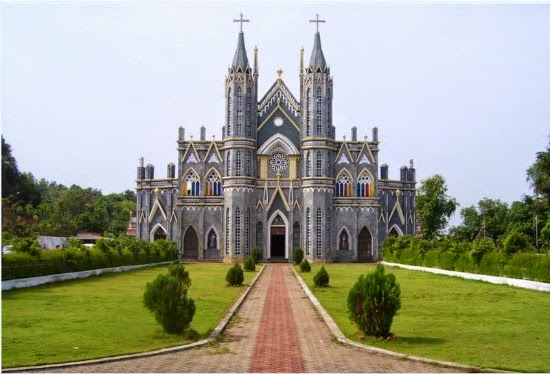 St._Lawrence_Shrine__Karkala_.jpg