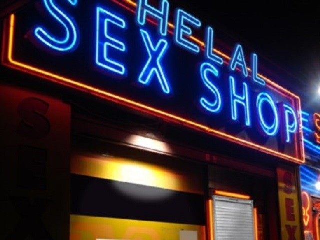 Halal-Sex-Shop-1-640x480.jpg