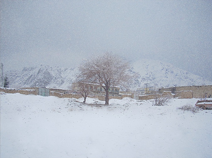 quetta_in_snow_2.jpg