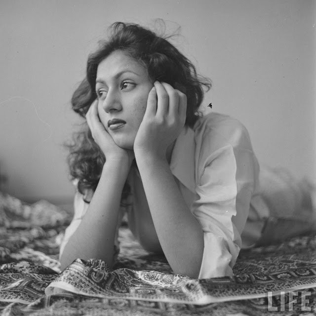 Actress-Madhubala.jpg