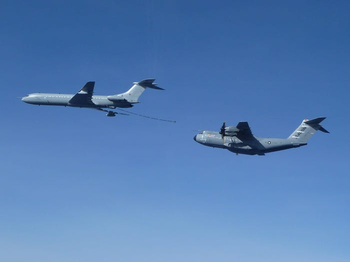 Aribus A400M refuelling