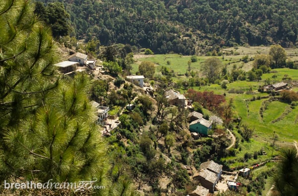 Kumaon-village-3.jpg