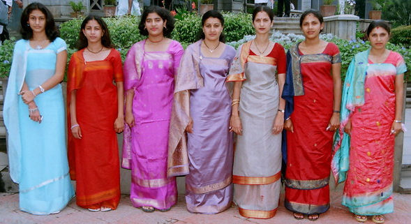 coorg_ladies.jpg