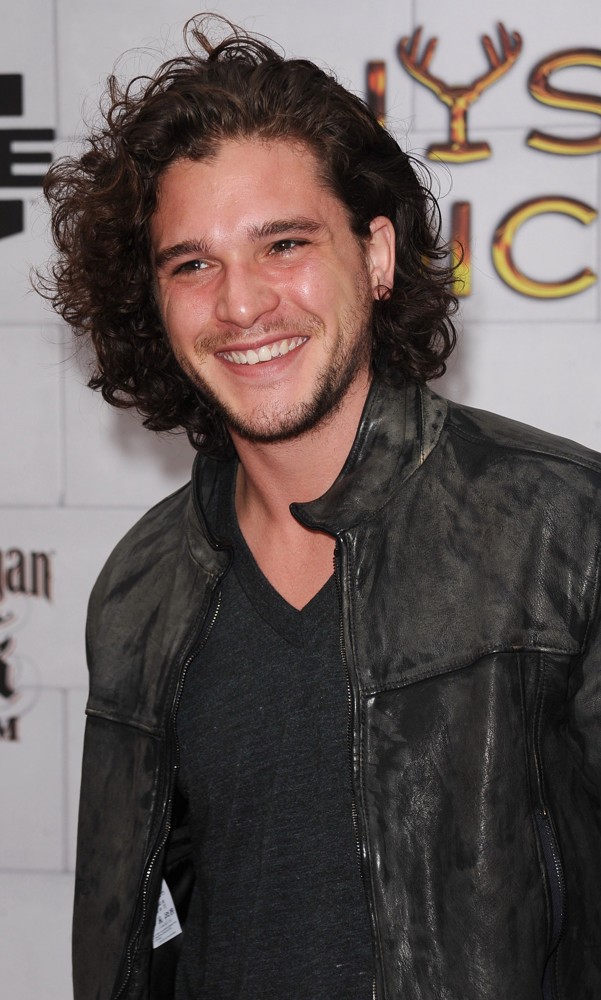 kit-harington-2012-guys-choice-awards-03.jpg