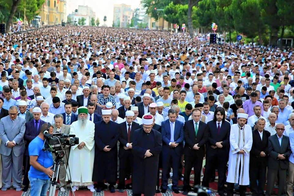 eid-in-albania.jpg