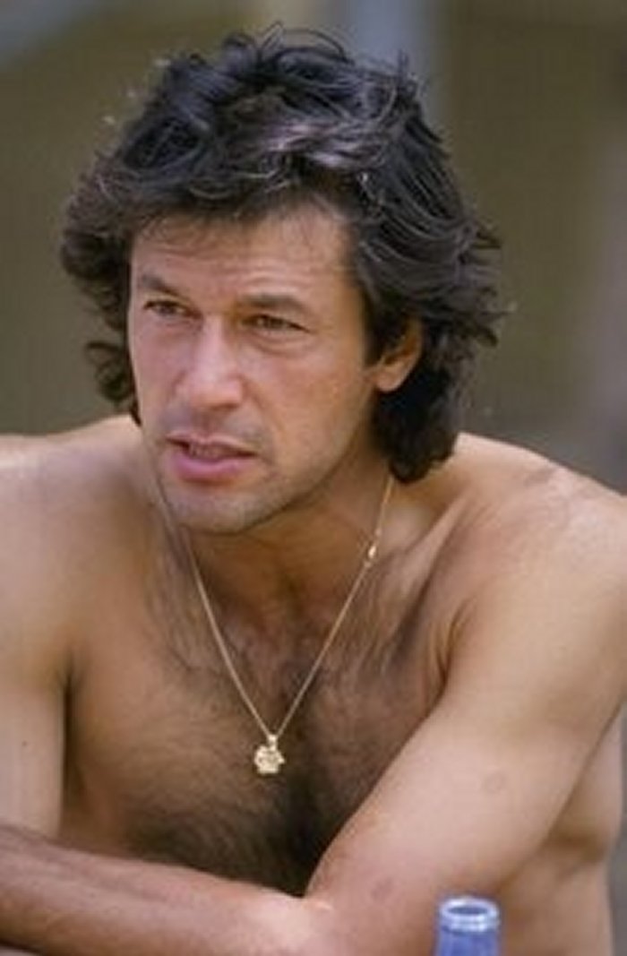 Imran%2BKhan%2BPakistani%2Bcricket%2Bcaptain%2B%25281%2529.jpg