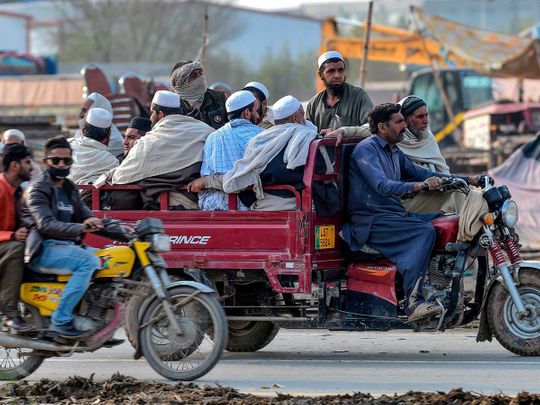 Pakistan-pilgrims_170d4e2fa53_medium.jpg