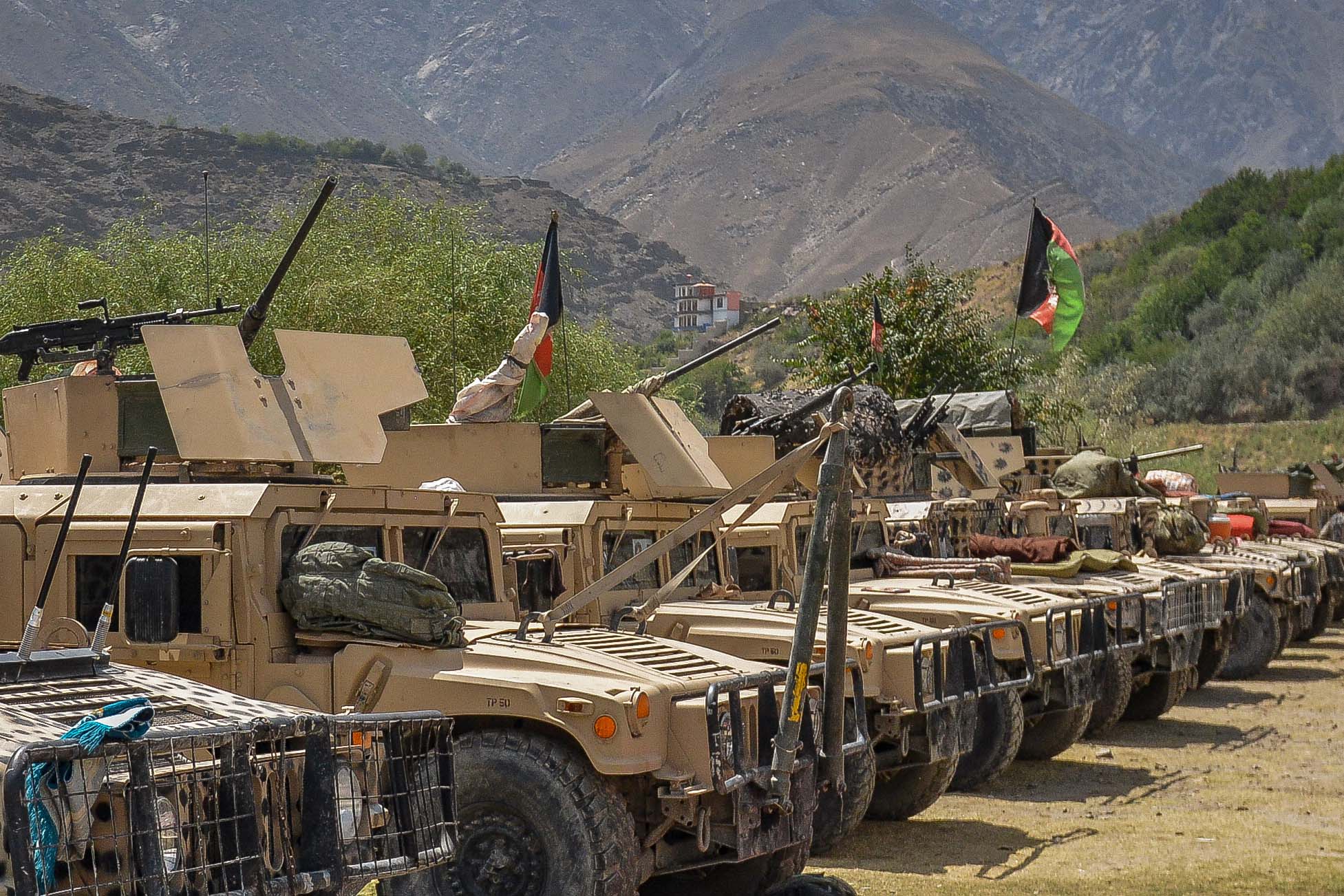 afghan%20army%20humvees%20august%202021.jpg