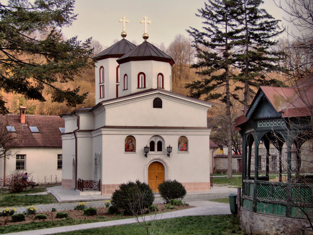 manastir-rakovica.jpg