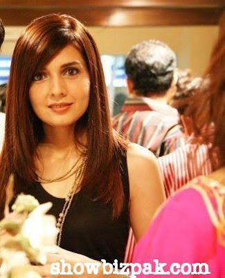 mahnoor6.jpg