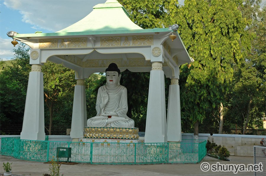 JapaneseTemple01.jpg