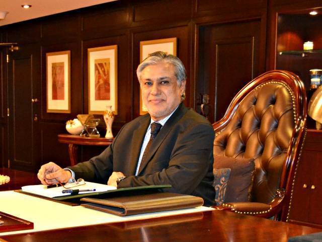 1198623-IshaqDar-1476417068-836-640x480.jpg