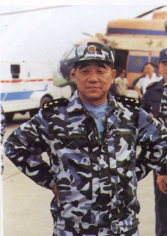 zhang-lz.jpg