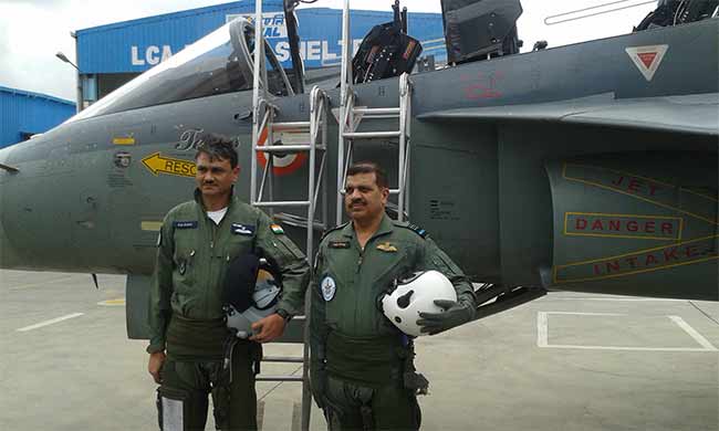 Tejas_aircraft_new_650.jpg