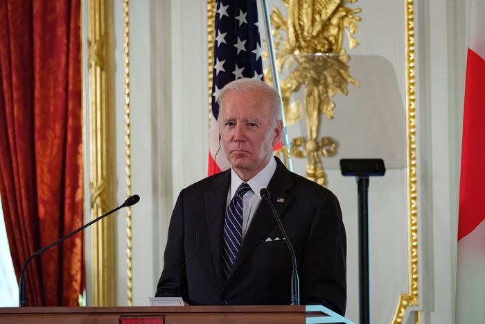 7533c6720fe8311f896f0f5e991a4c0e4b-biden.rhorizontal.w700.jpg