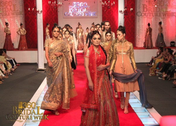 JJ-Valaya-Bridal-Couture-Week-Karachi-2011-1-600x430.jpg