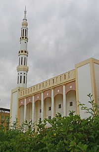 200px-Masjed-Delgosha-1388.jpg