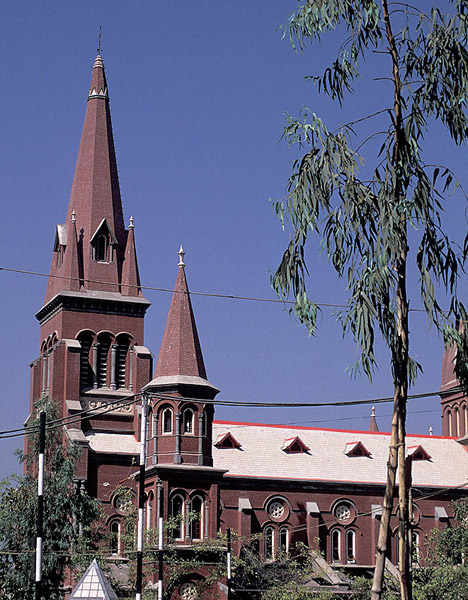 st_anthonys_church_lahore_2002_rizwan_dar.jpg