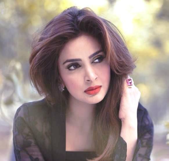 saba-qamar-1492155279.jpg