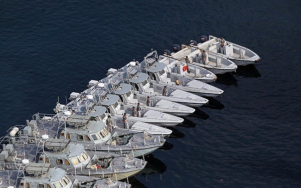 Iranian-Navy8.jpg