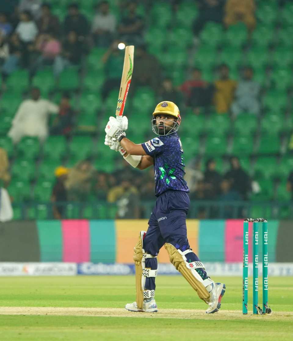 Saud Shakeel hit four sixes in an unbeaten 20-ball 42, Multan Sultans vs Quetta Gladiators, PSL 2025, Lahore, April 29, 2025