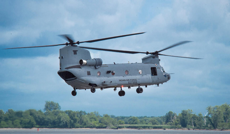 chinook-iaf.jpg