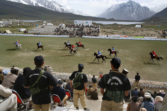 shandur-polo-match-0011.jpg