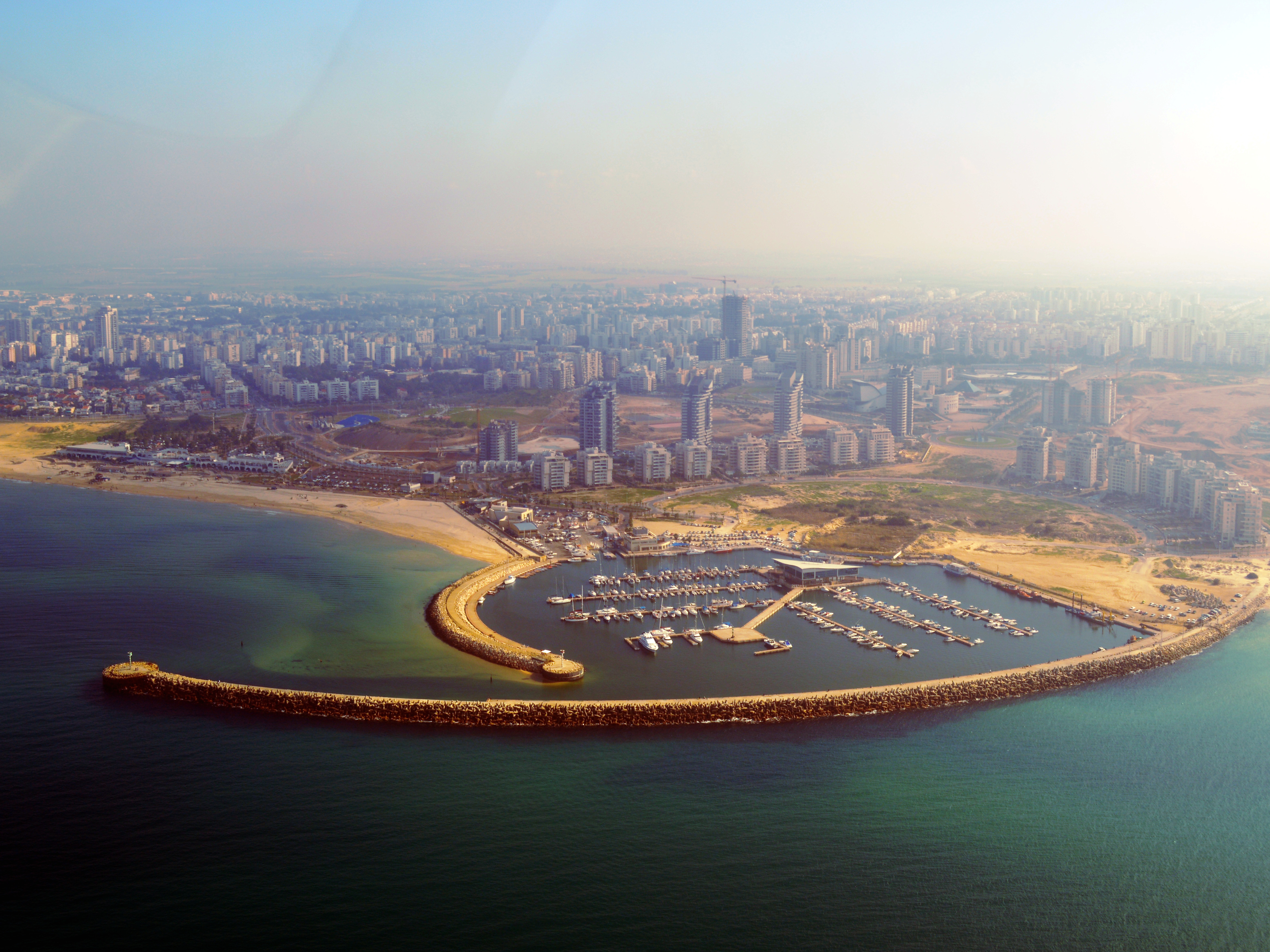 Ashdod_Marina_Aerial_View.jpg