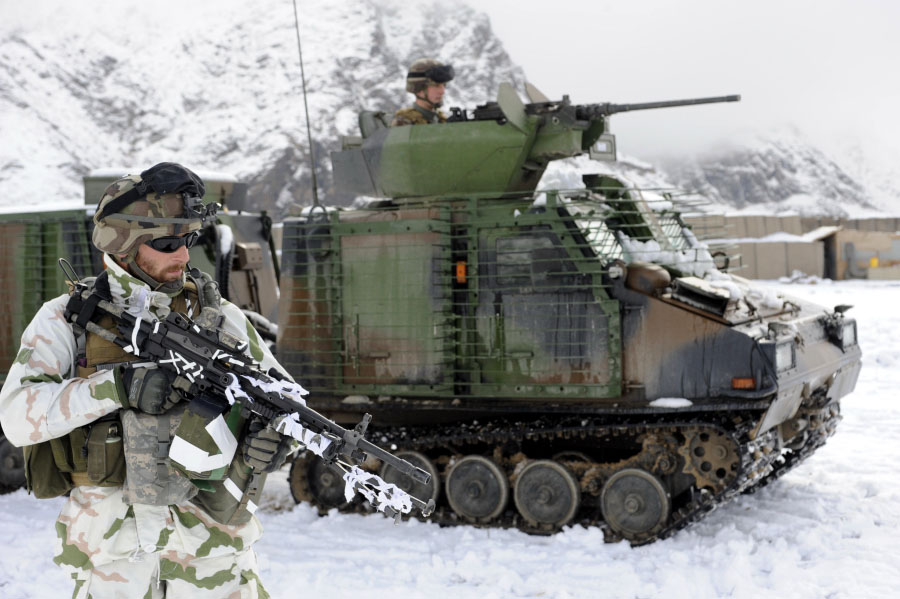 french-mountain-troop-in-afghanistan.jpg