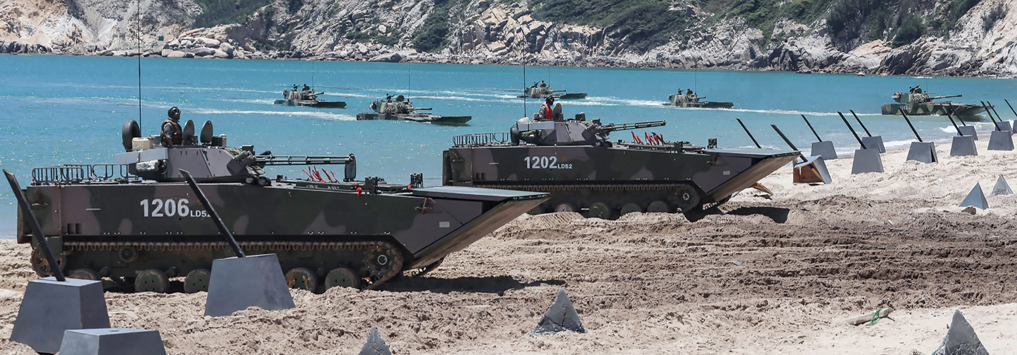 China_amphibious_landing-2000x700.jpg