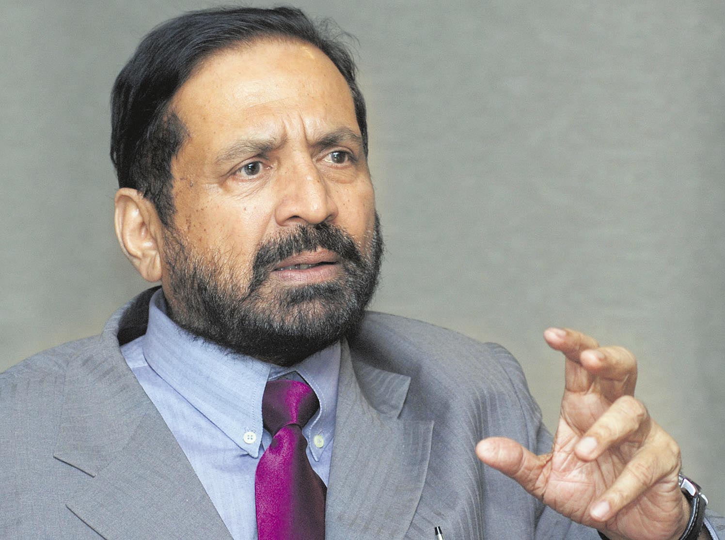 Suresh-Kalmadi-Photo-Shot.jpg