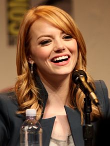 220px-Emma_Stone_by_Gage_Skidmore.jpg