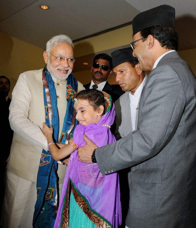 03modi-nepal5.jpg